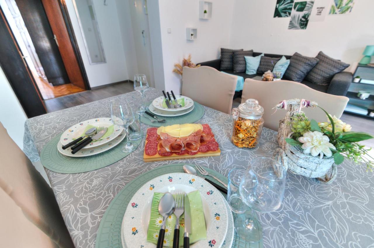 Апартаменти Apartman More Сень Екстер'єр фото